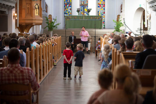 Skolavslutning i Hässleholms kyrka i Hässleholm 11 juni