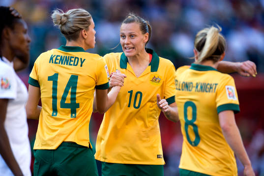 Australiens Emily van Egmond jublar