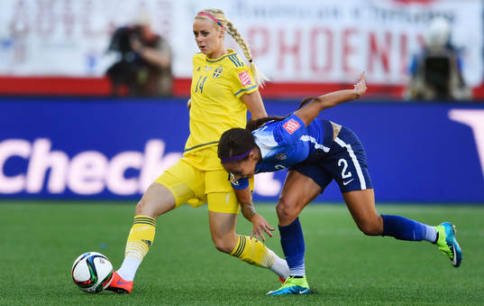 s Sydney Leroux