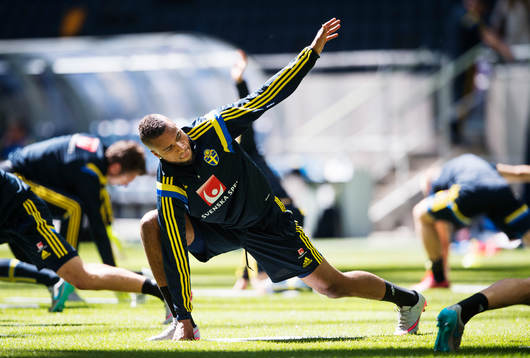Isaac Kiese Thelin stretchar