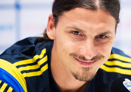 Zlatan Ibrahimovic på en presskonferens