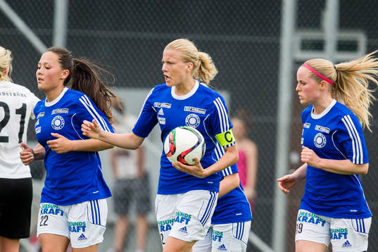 Stattenas Josefine Norstedt manar på laget