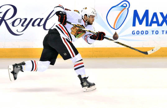 Chicago's Niklas Hjalmarsson takes a shot