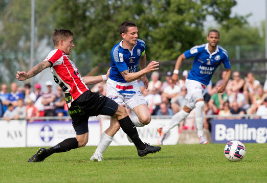 Anton Wiklund från Höllviken fäller här Kristian Haynes
