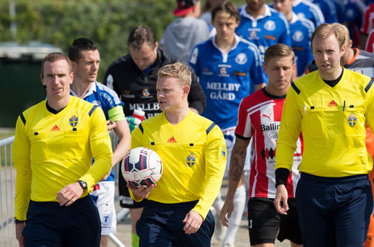 Domarna med Fredrik Klitte