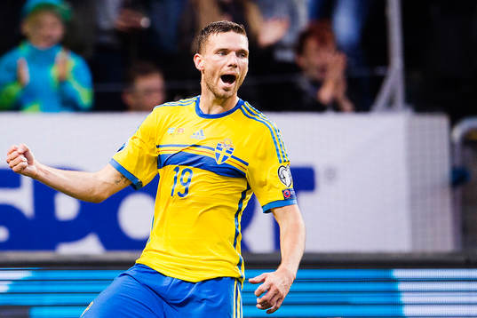 Sveriges Marcus Berg jublar