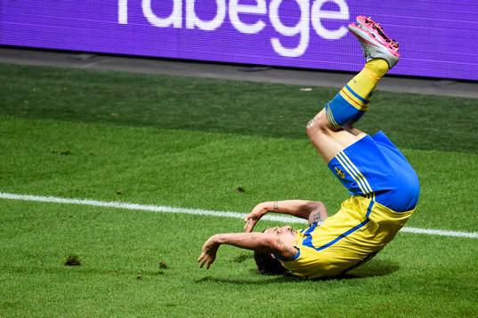 Sveriges Zlatan Ibrahimovic firar 3-0