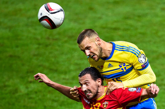 Montenegros Dejan Damjanovic och Sveriges Alexander