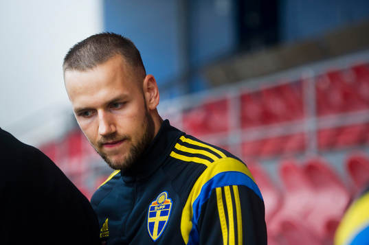 Sveriges Alexander Milosevic pratar med media