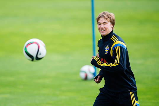 Sveriges Simon Tibbling