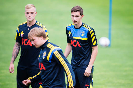 Sveriges John Guidetti och Branimir Hrgota