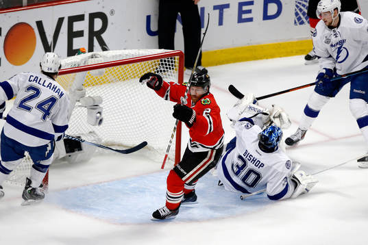 Chicago Blackhawks defenseman Duncan Keith (2) celebrates