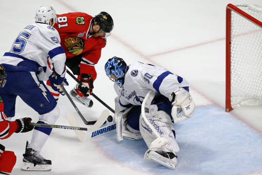 Tampa Bay Lightning goalie Ben Bishop (30) defends against