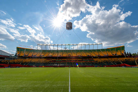 Commonwealth Stadium