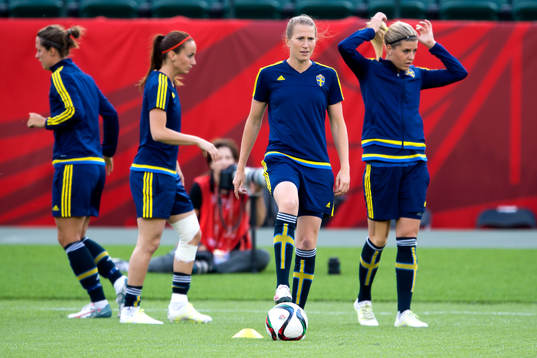 Sveriges Kosovare Asllani, Emma Berglund och Olivia Schough