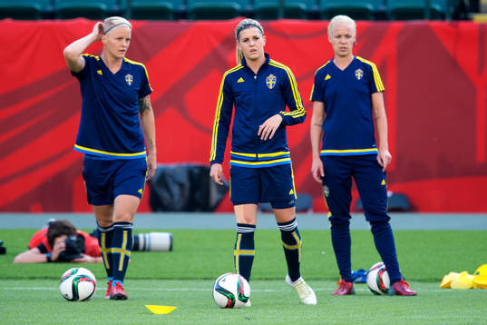 Sveriges Nilla Fischer, Olivia Schough och Caroline Seger