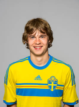 Sam Lundholm, fotbollsspelare i U21-landslaget