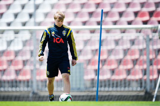 Sveriges Simon Tibbling