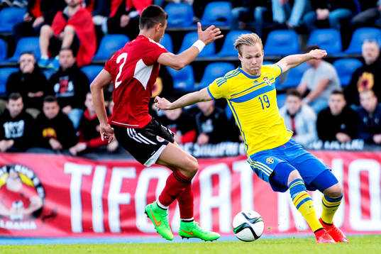 Sveriges Gustav Engvall och Albaniens Bruno Lulaj