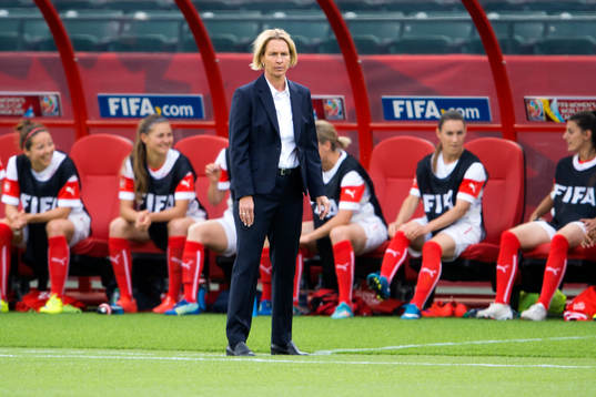 Schweiz förbundskapten Martina Voss-Tecklenburg