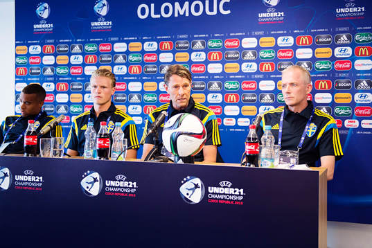 Sveriges Robin Quaison, Oscar Hiljemark, förbundskapten
