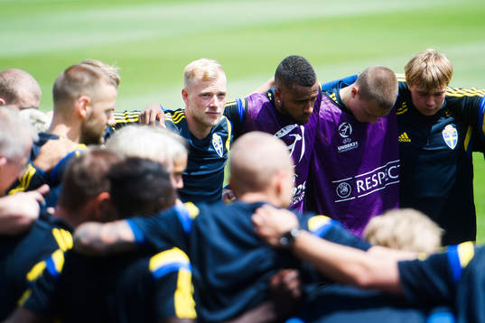 Sveriges John Guidetti, Isaac Kiese Thelin och Simon Tibblin