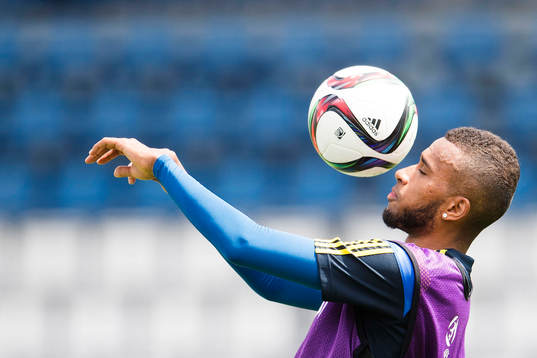 Sveriges Isaac Kiese Thelin