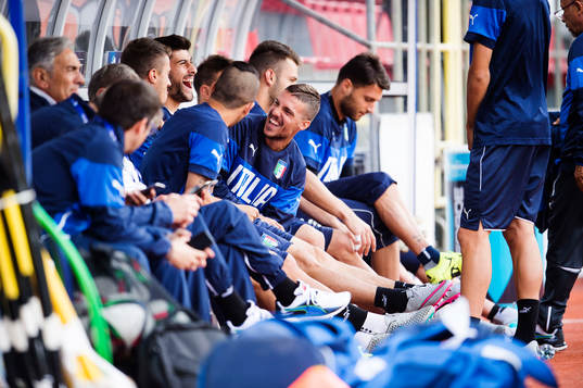 Italiens spelare på bänken