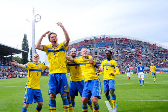 Sveriges Oscar Lewicki, Ludwig Augustinsson, Abdullah