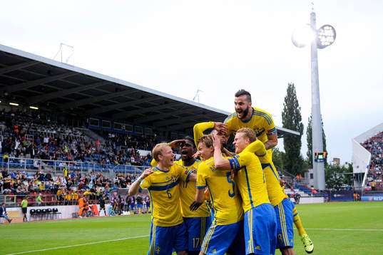 Sverige jublar
