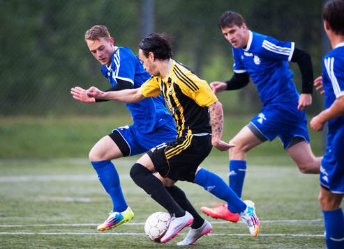 IFK Hässleholms Karim Al-Asi  i matchen i division 2