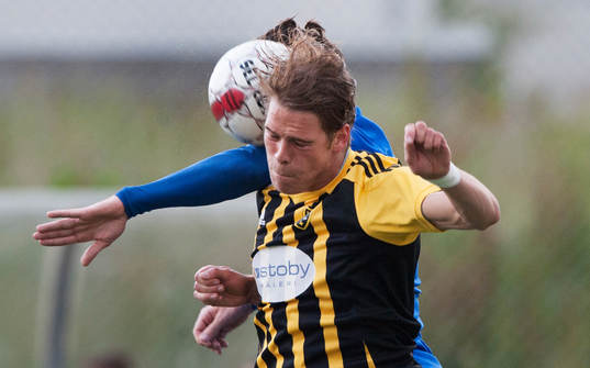 IFK Hässleholms Filip Ranmo i matchen i division 2 mellan