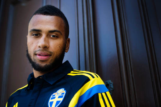 Sveriges Isaac Kiese Thelin