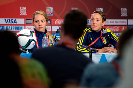 Sveriges Elin Rubensson och Therese Sjögran