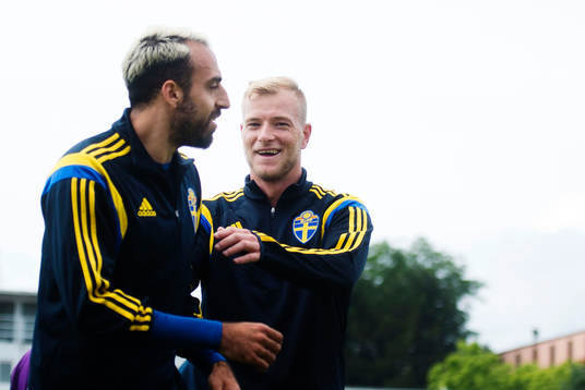 Sveriges Abdullah Khalili och John Guidetti