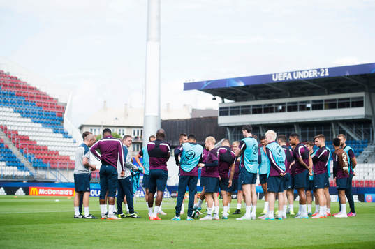 Englands spelare samlas