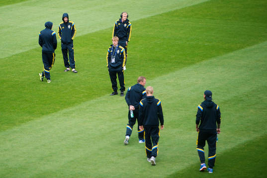 Sveriges Simon Gustafson, Simon Tibbling och John Guidetti