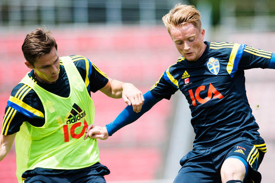 Sveriges Branimir Hrgota och Sam Larsson