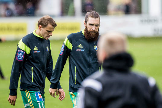 Ljungskiles Marcus Gustafsson värmer upp
