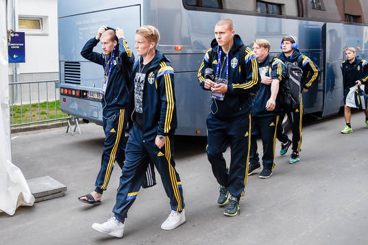 Sveriges Simon Gustafson, Sam Larsson och Victor Nilsson
