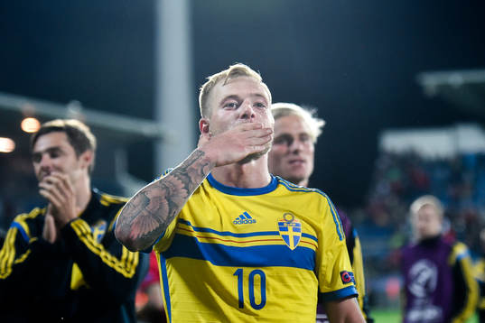 Sveriges John Guidetti firar