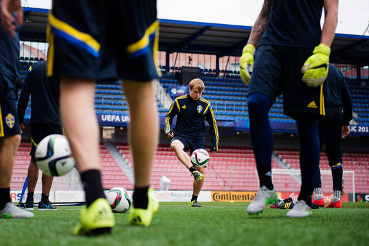 Sveriges Simon Tibbling