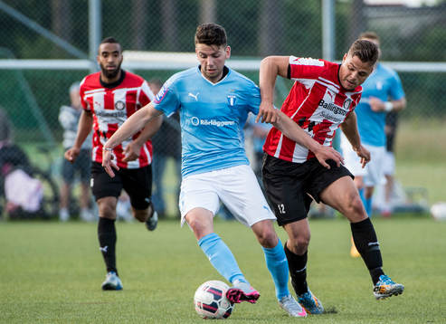 Malmö FFs Erdal Rakip mot Höllvikens Dino Mesic