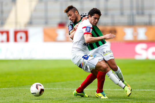 GAIS Malkolm Moenza och Assyriskas Gustavo Ezequiel Blanco