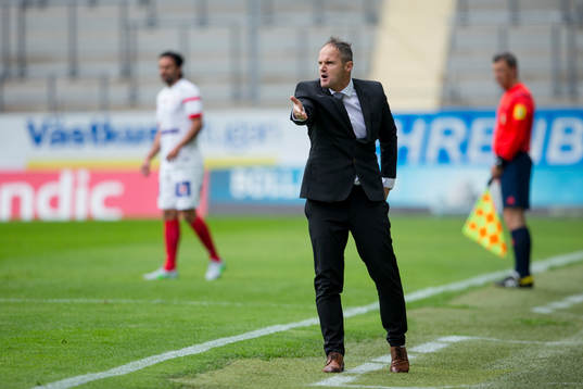 Assyriskas tränare Azrudin Valentiz