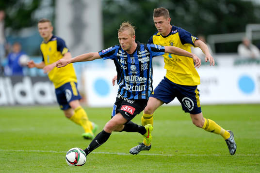 Sirius Christer Gustafsson  mot Ängelholms Fredrik Lundgren