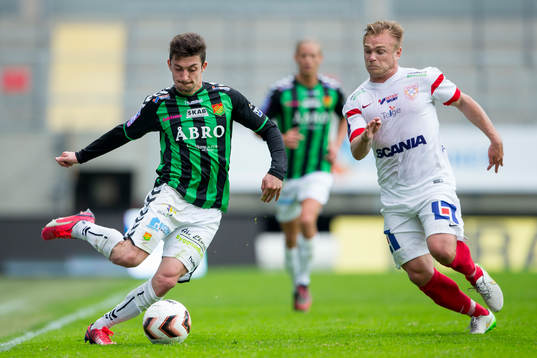 GAIS Petrit Zhubi mot Assyriskas Christoffer Brandeborn