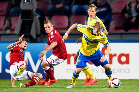Sveriges Oscar Lewicki och Danmarks Rasmus Falk Jensen och