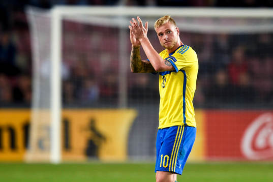Sveriges John Guidetti tackar för sig och byts ut