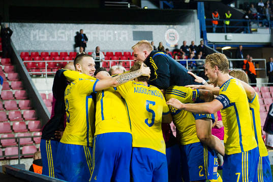 Sveriges Alexander Milosevic, Ludwig Augustinsson , John